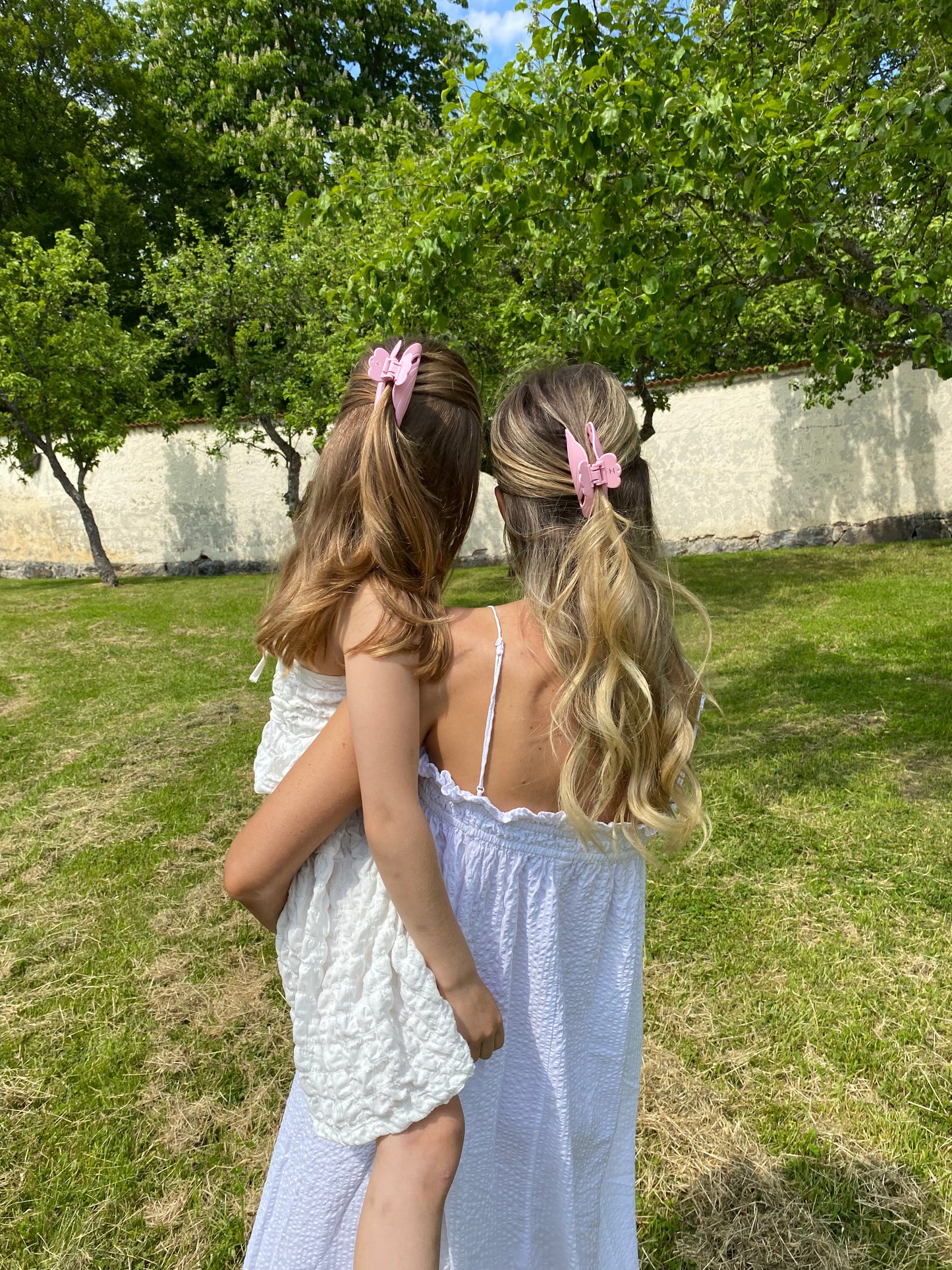 Solid Hair Clip - Pink - Hermine Hold